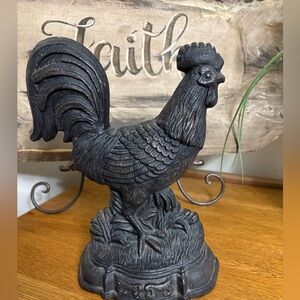 Cast iron rooster doorstop/farmhouse decor